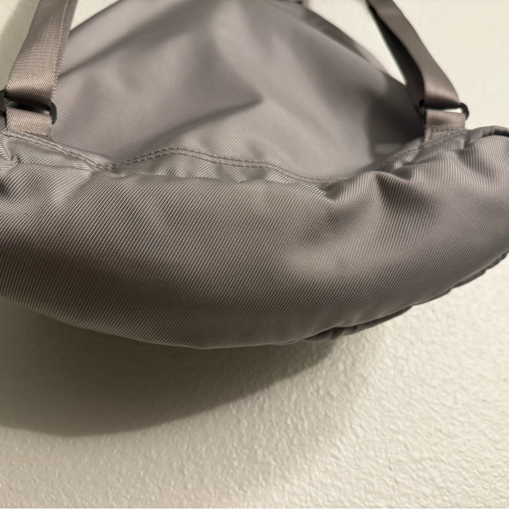 Lululemon Carry Onward Rucksack 12L - Picture 8 of 11